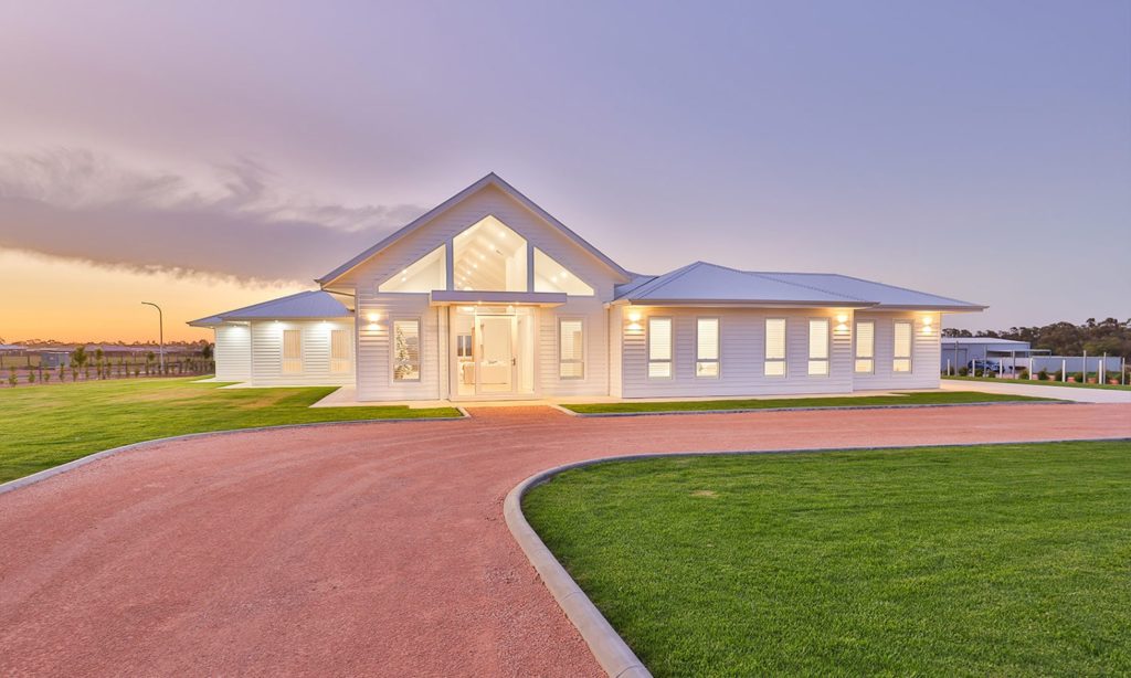 UBS Mildura completed projects showcase - new homes, commercial buildings, and sheds in Mildura and surrounding areas.
