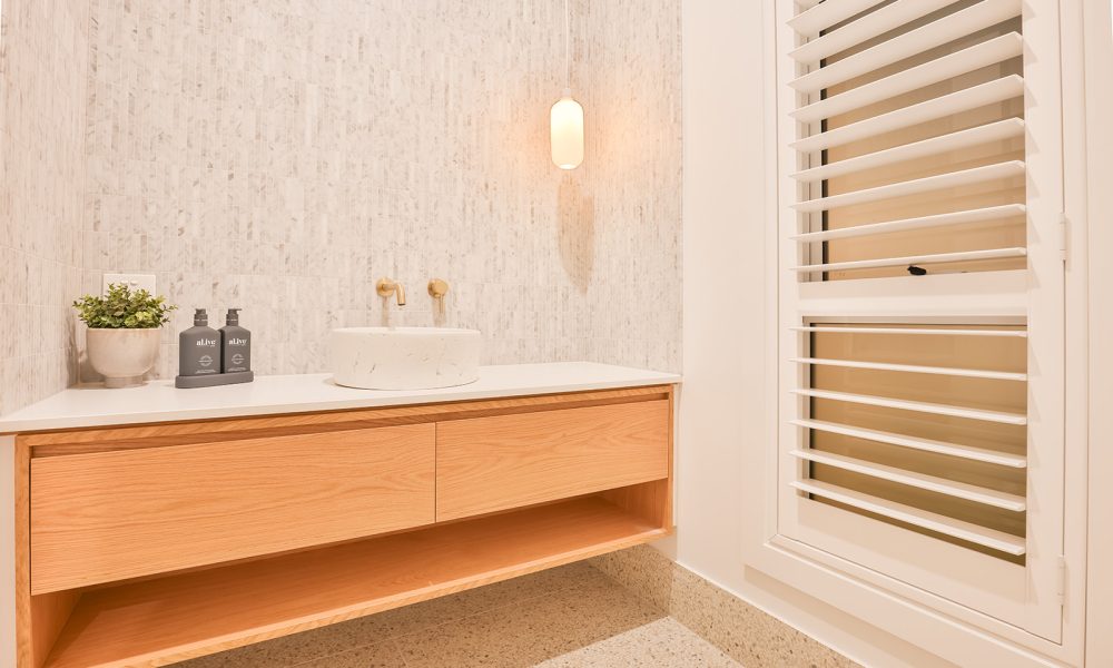 Wurlong Drive, Gol Gol bathroom design from Mildura's favourite home builders, UBS Mildura