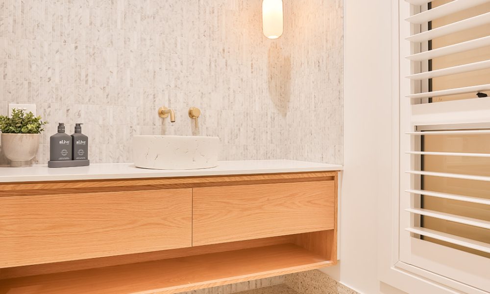 Wurlong Drive, Gol Gol bathroom design from Mildura's favourite home builders, UBS Mildura