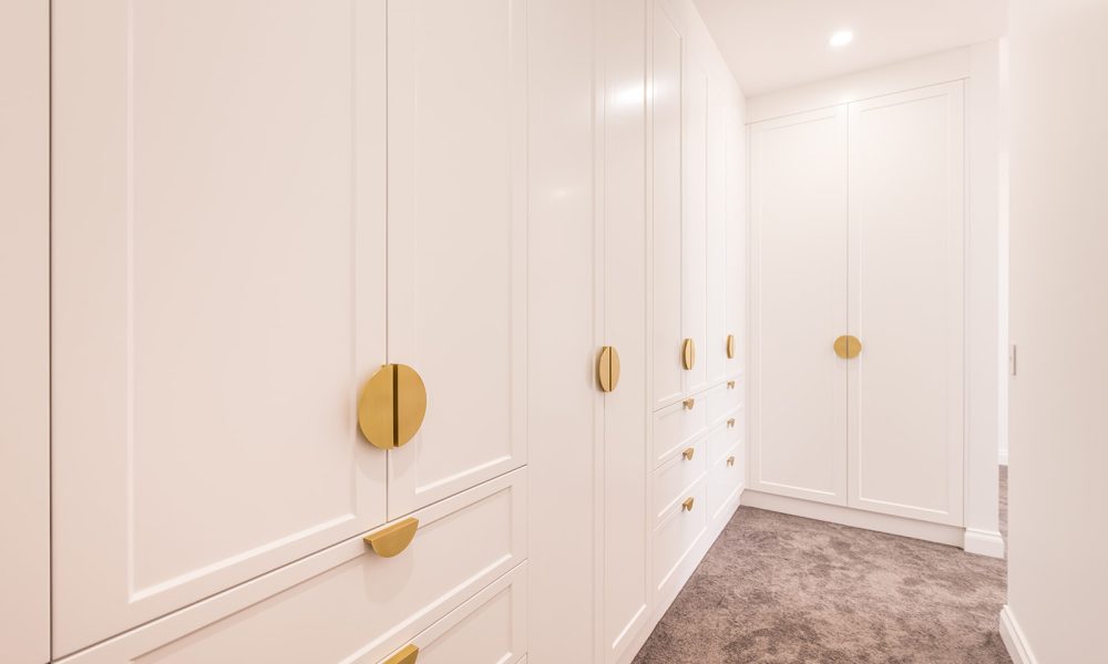 Lot 24 Kari Drive walk-in wardrobe design from Mildura's favourite home builders