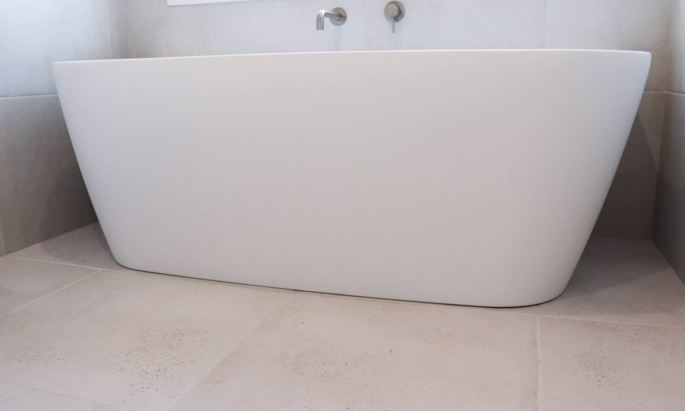 14 Bathroom MG_3425