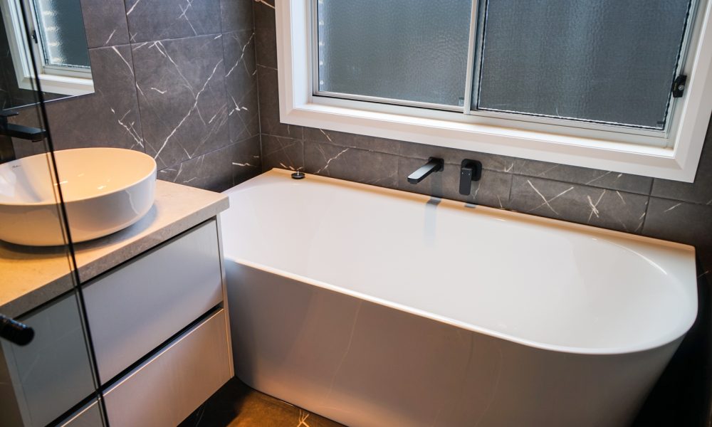 Lot 42 Livingstone Drive bathroom design from Mildura's favourite home builders, UBS Mildura