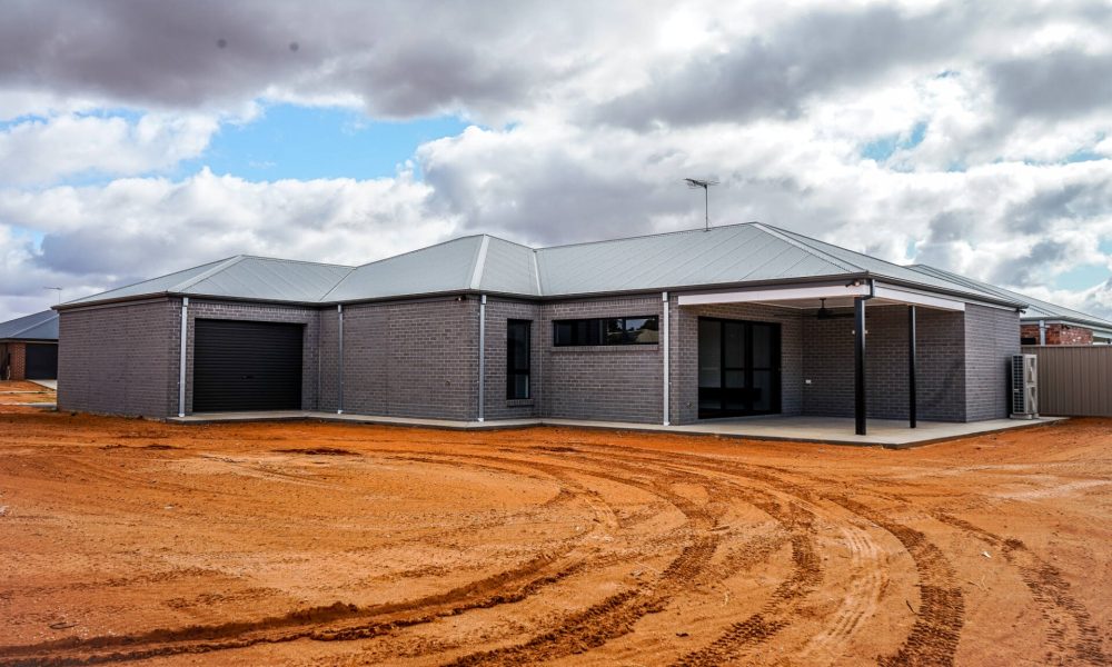 Lot 40 Barclay Boulevard outdoors design from Mildura's favourite home builders, UBS Mildura