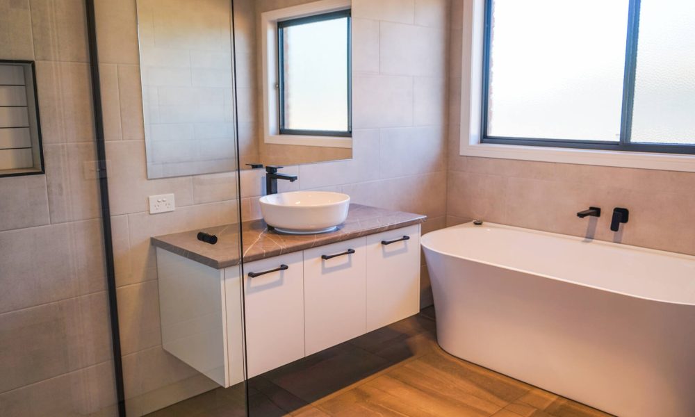 Lot 15 Ashen Court bathroom design from Mildura's favourite home builders, UBS Mildura