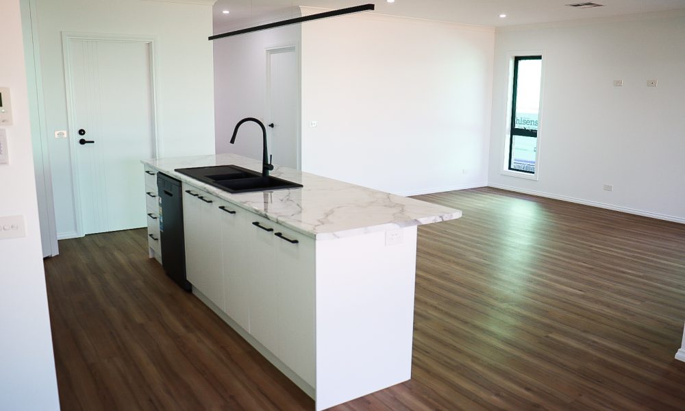 Albert Street, Mildura kitchen design from Mildura's favourite home builders
