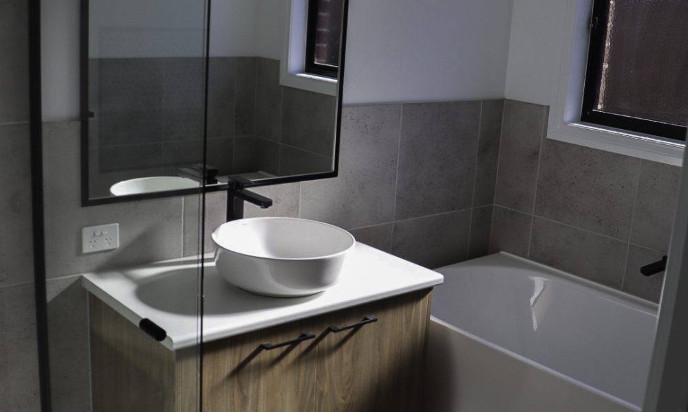 Albert Street, Mildura bathroom design from Mildura's favourite home builders, UBS Mild