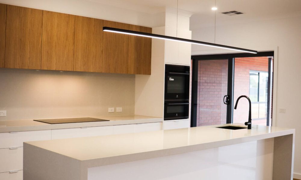 McEdwards Street, Birdwoodton, Mildura kitchen design from Mildura's favourite home builders, UBS Mildura