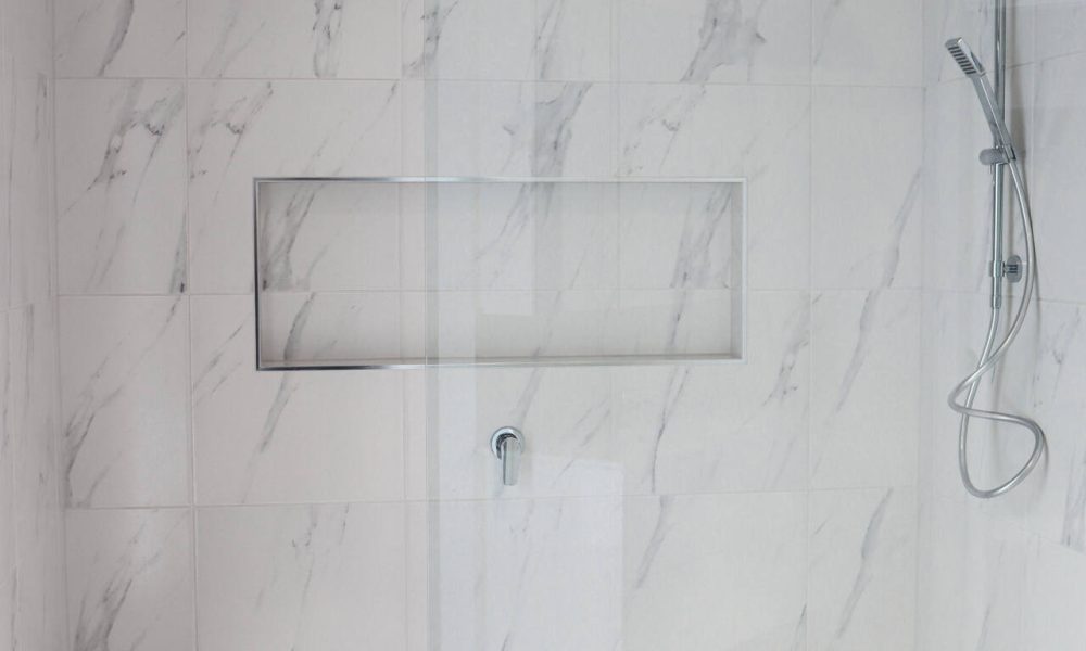 McEdwards Street, Birdwoodton, Mildura bathroom design from Mildura's favourite home builders, UBS Mildura