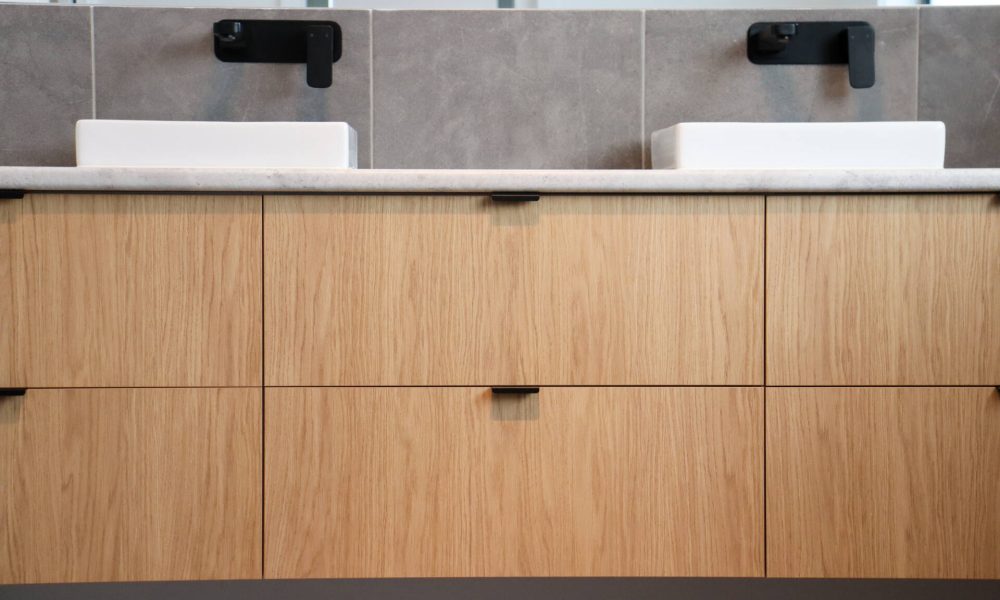 McEdwards Street, Birdwoodton, Mildura bathroom design from Mildura's favourite home builders, UBS Mildura