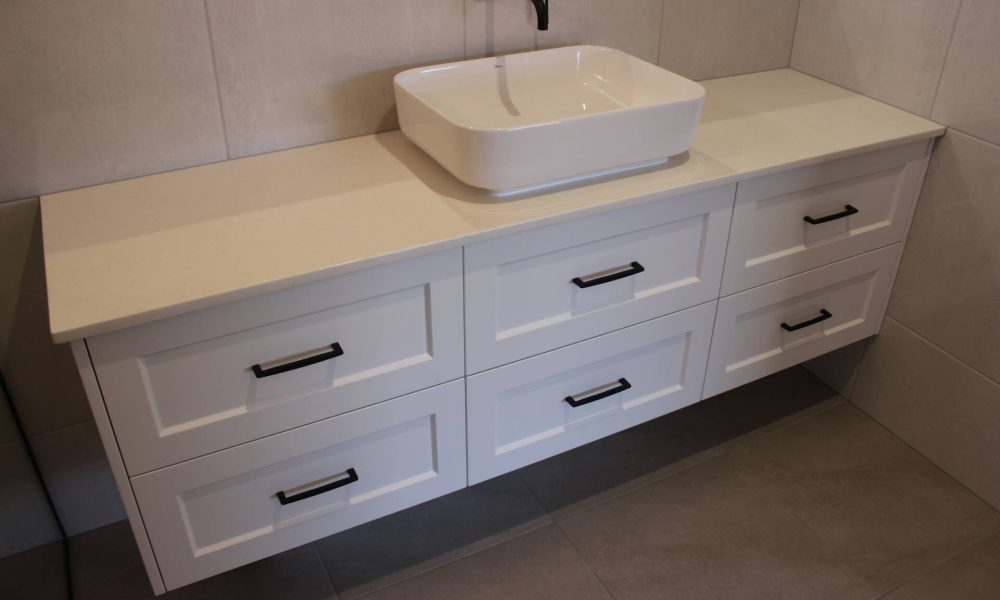 Lot 19 Kari Drive bathroom design from Mildura's favourite home builders, UBS Mildura