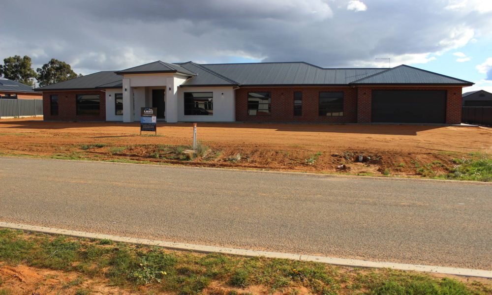 Lot 19 Kari Drive outdoors design from Mildura's favourite home builders, UBS Mildura