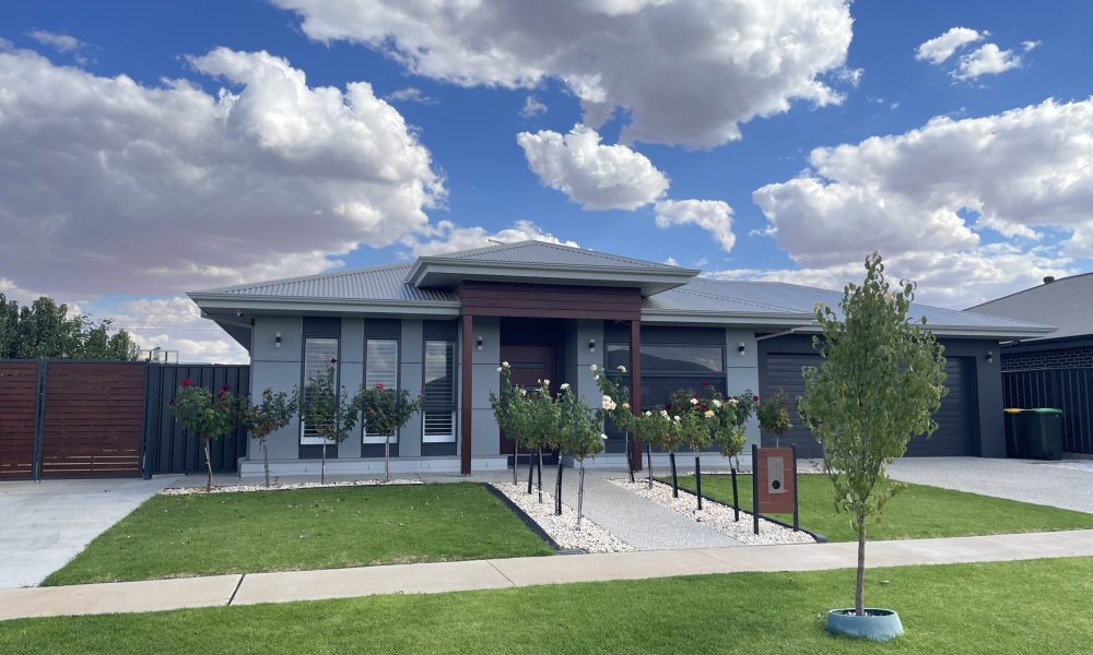 REDWOOD DRIVE 1